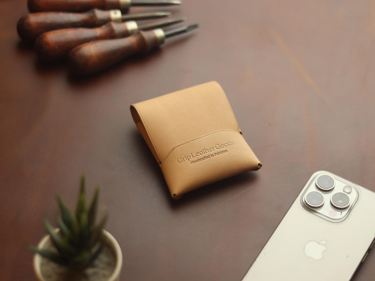 Trevon - WHITE GRIP LEATHER GOODS