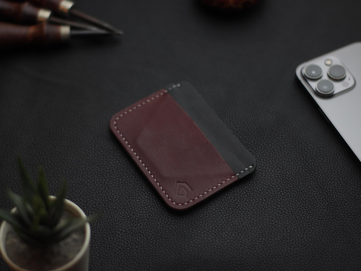 MINIMAL PROPER - ROYAL MAROON grip