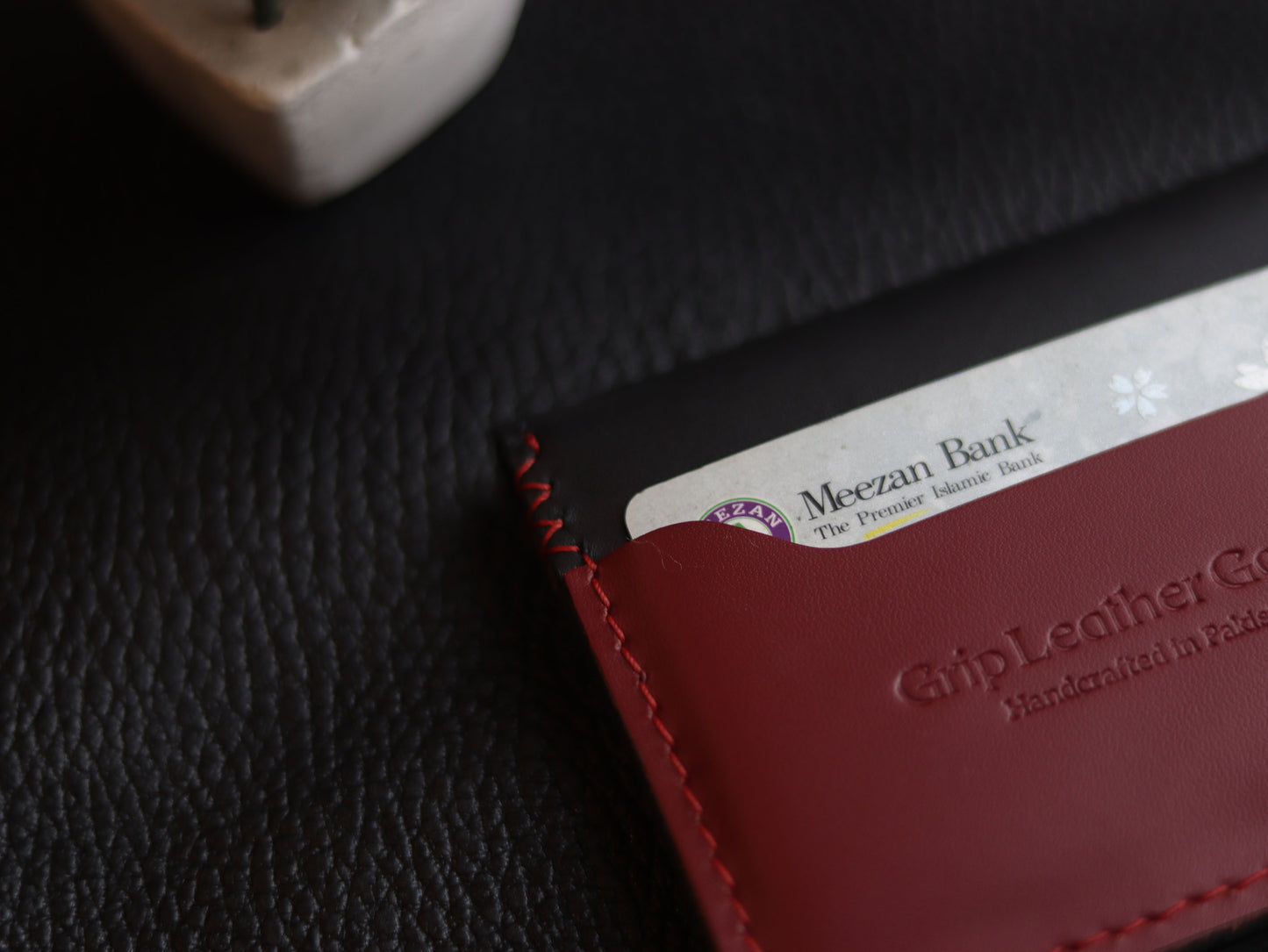 BISON ITALIAN BIFOLD CARD HOLDER - CRIMSON RED & MATTE BLACK GRIP LEATHER GOODS