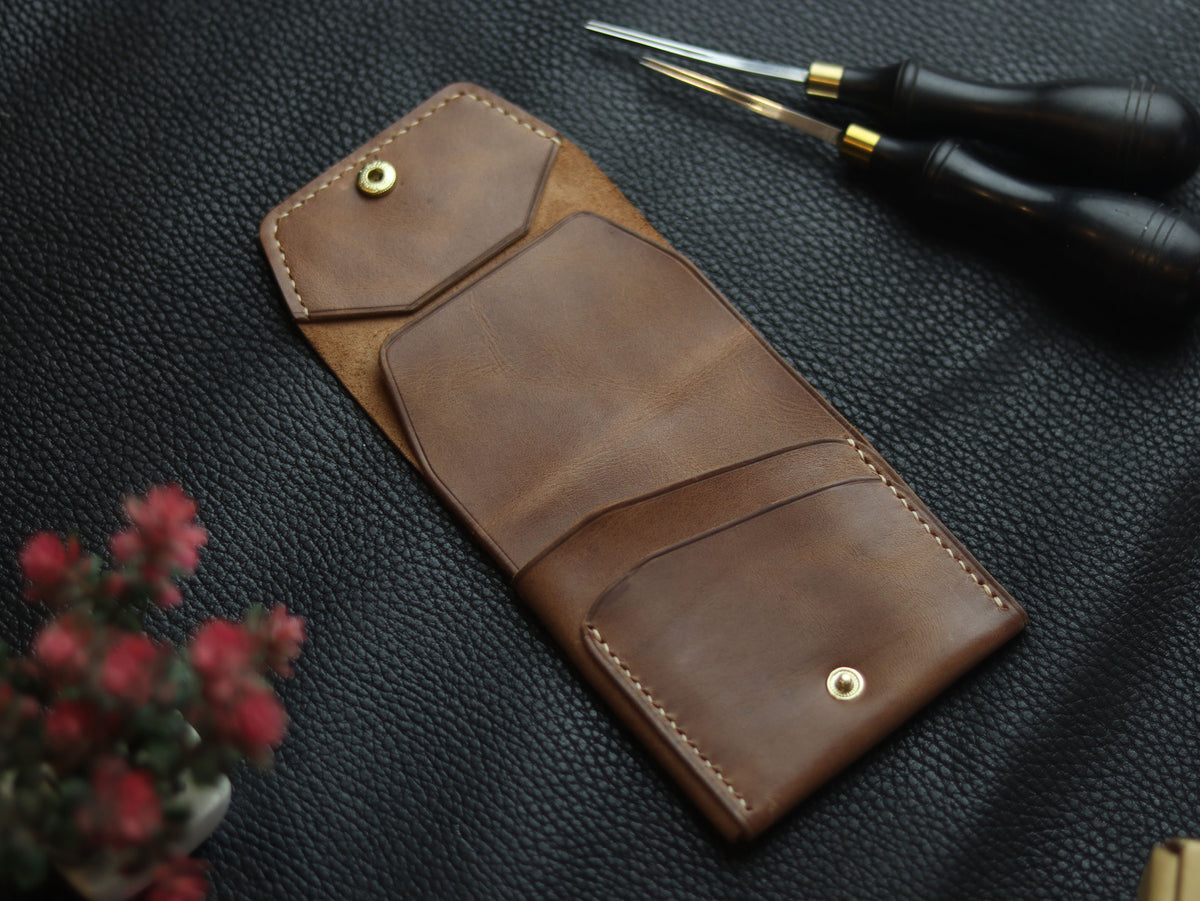 CARVES MINI SMART WALLET COFFEE BROWN GRIP LEATHER GOODS