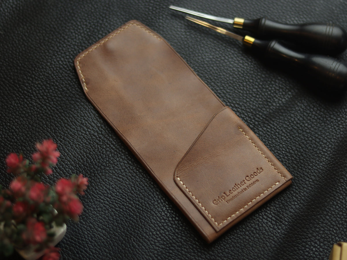 CARVES MINI SMART WALLET COFFEE BROWN GRIP LEATHER GOODS