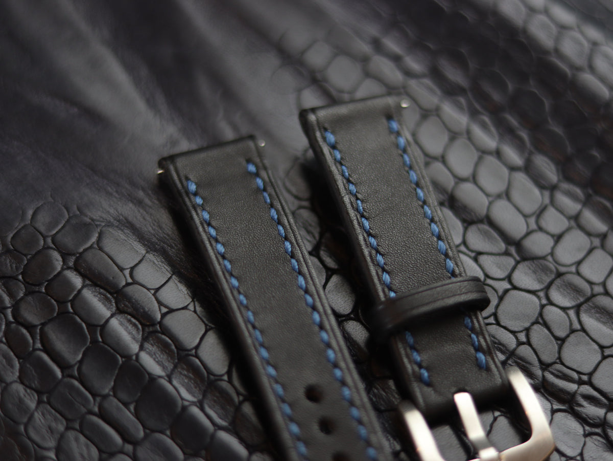 STRAPS GRIP LEATHER GOODS