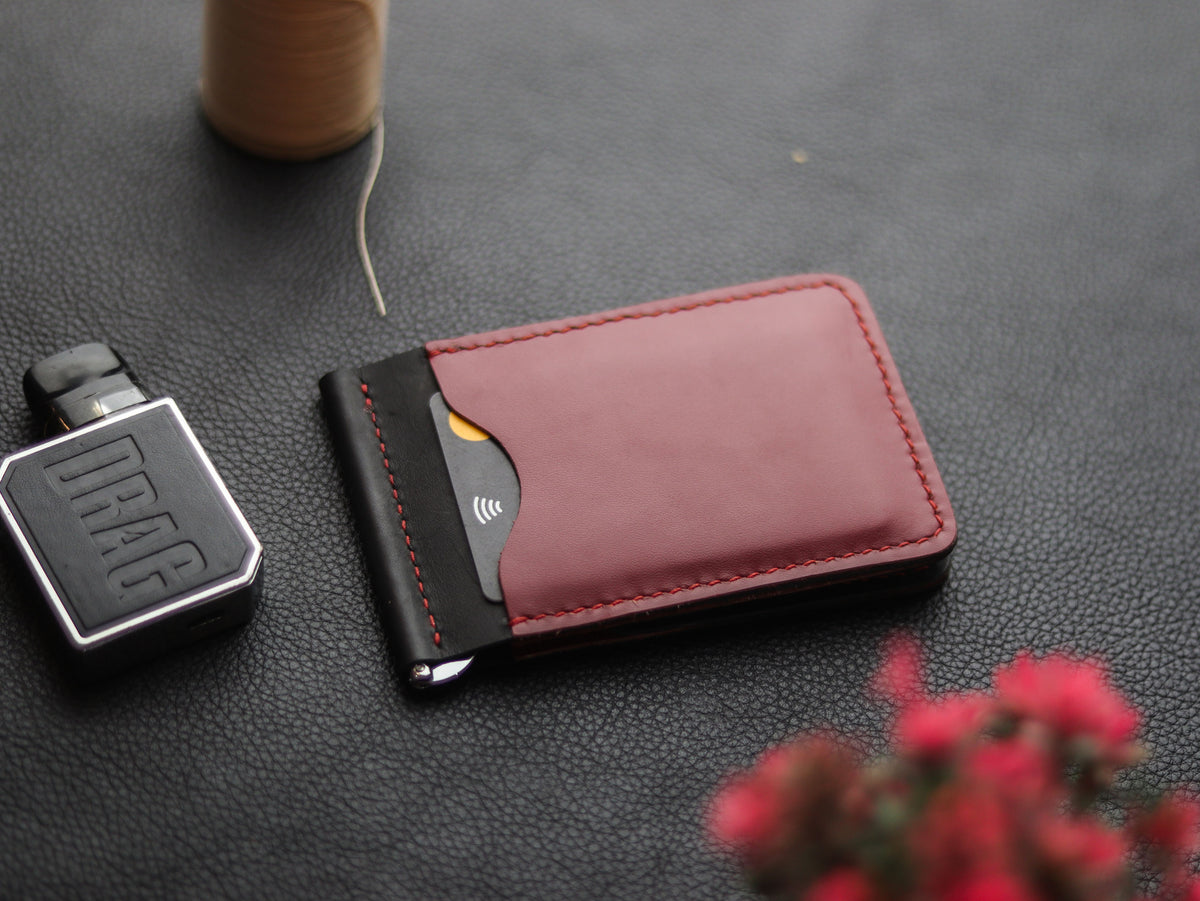 MONEY CLIP LEATHER WALLET - grip