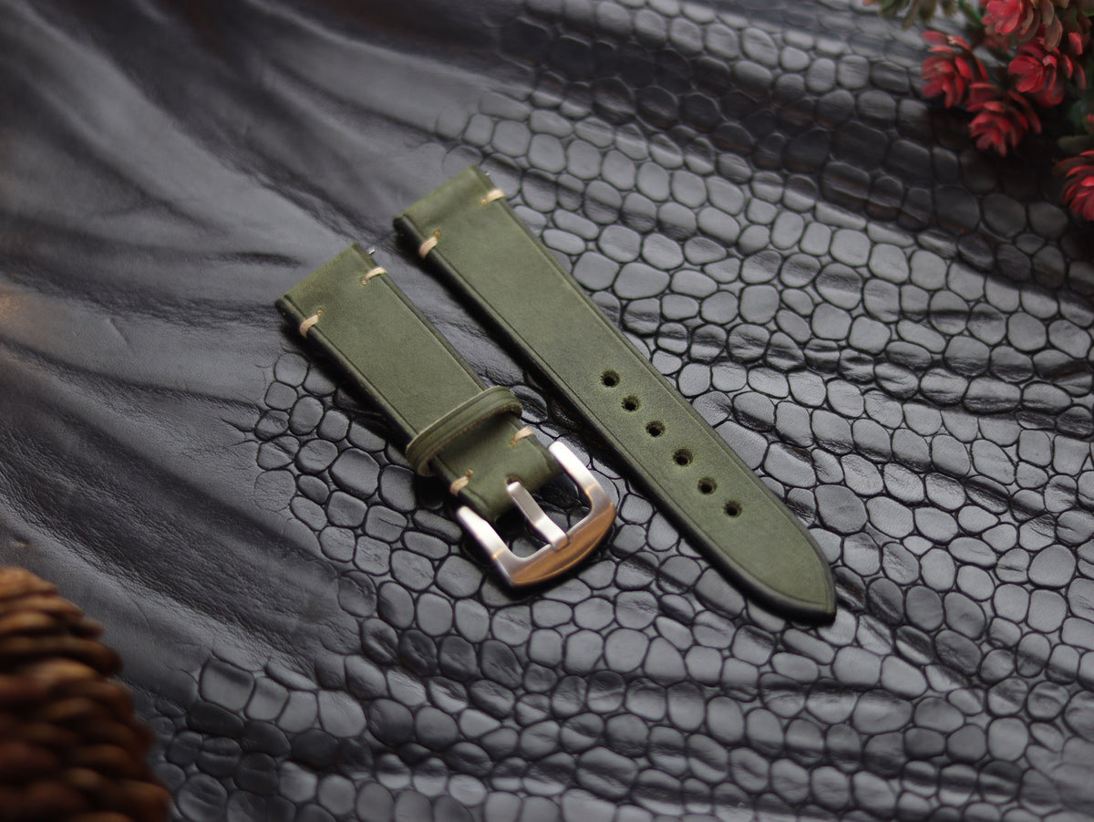 LEATHER STRAPS EMERALD GREEN (BEACH) MINIMAL STITCHED GRIP LEATHER GOODS