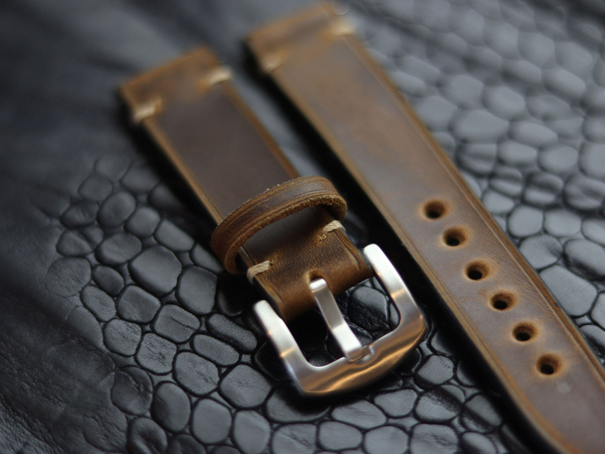 LEATHER STRAPS BRUNETTE BROWN (BEACH) MINIMAL STITCHED GRIP LEATHER GOODS