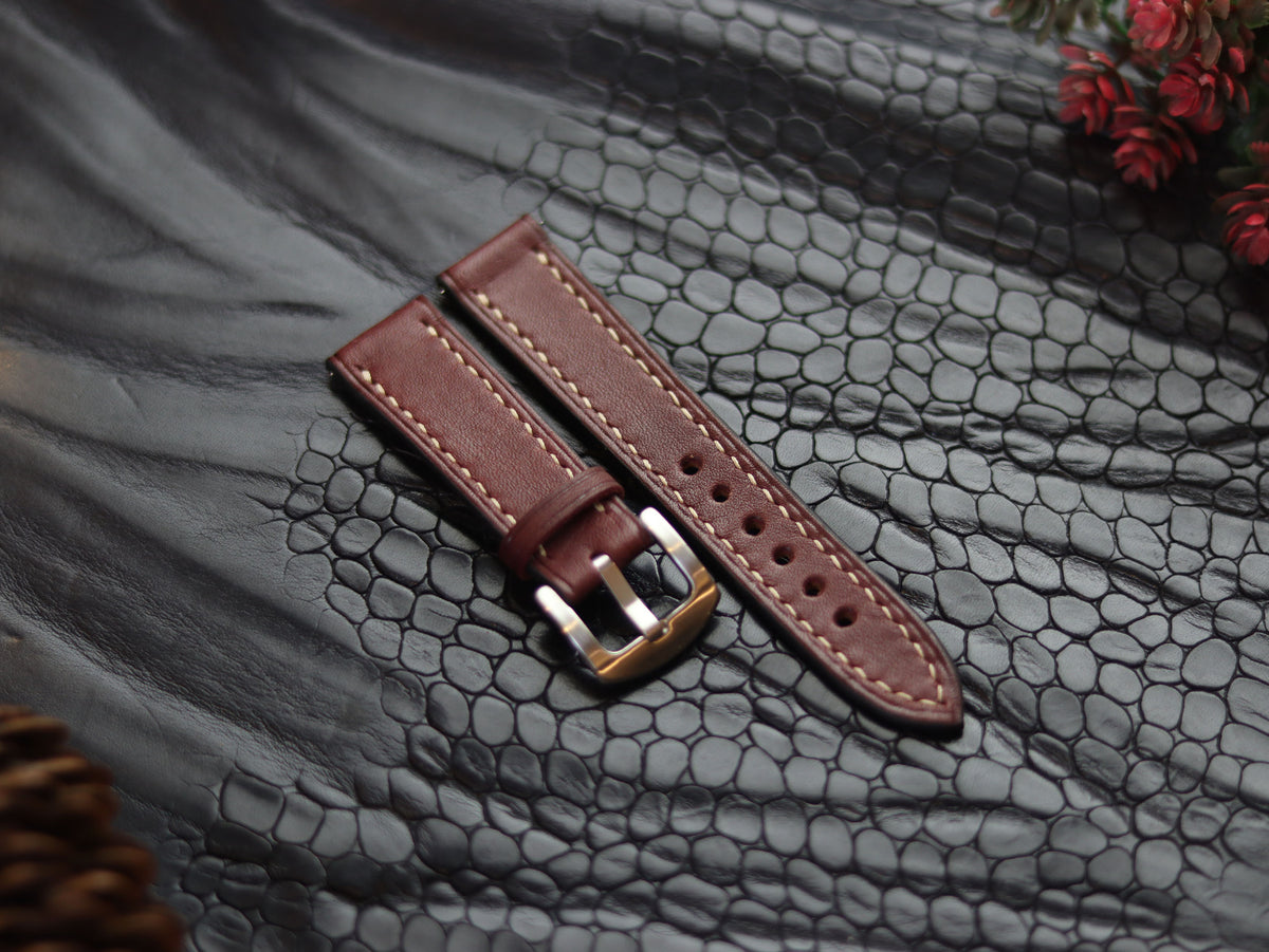 LEATHER STRAPS VINTAGE RED (BEACH) FULL STITCHED GRIP LEATHER GOODS