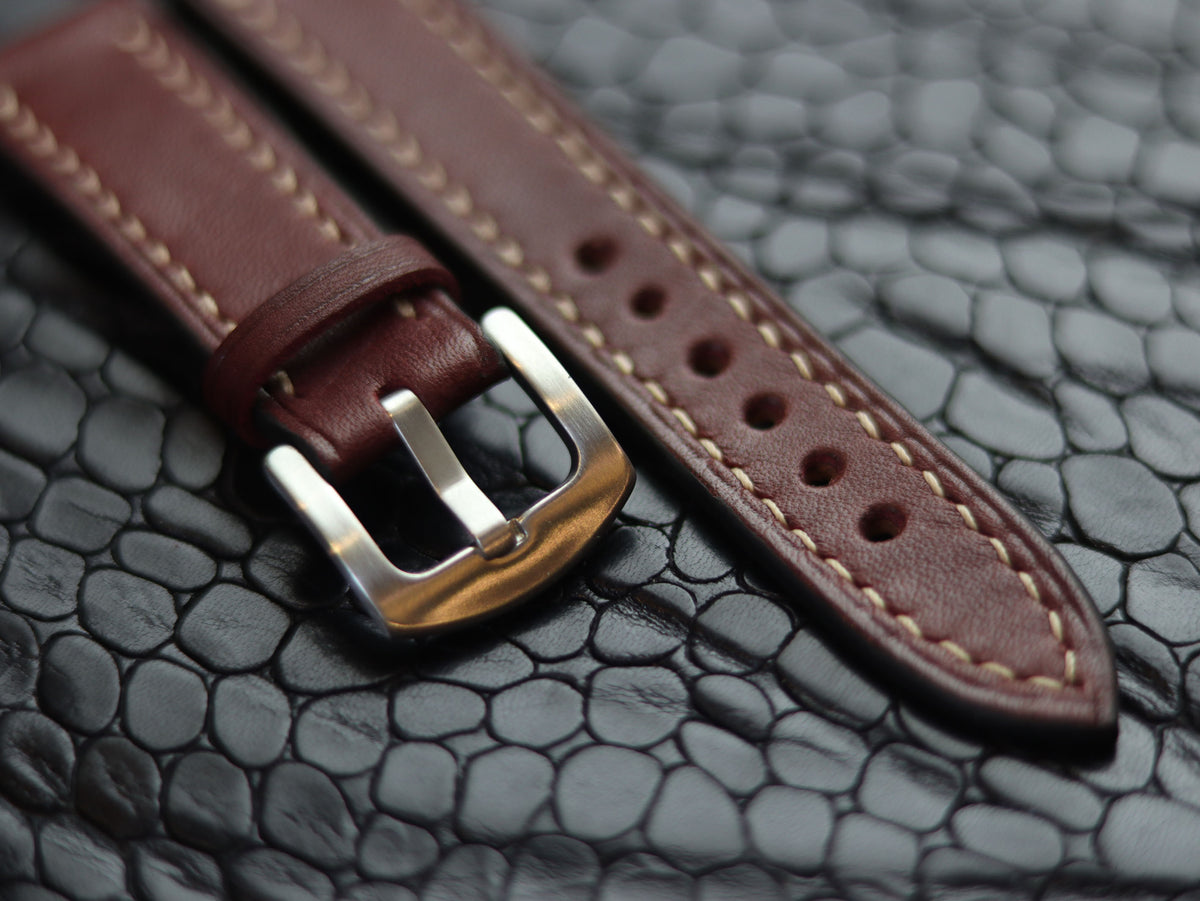 LEATHER STRAPS VINTAGE RED (BEACH) FULL STITCHED GRIP LEATHER GOODS