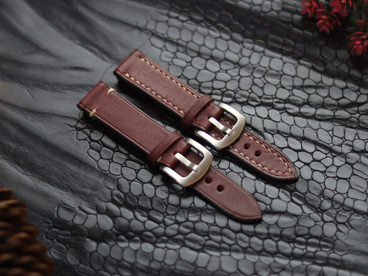 LEATHER STRAPS VINTAGE RED (BEACH) MINIMAL STITCHED GRIP LEATHER GOODS
