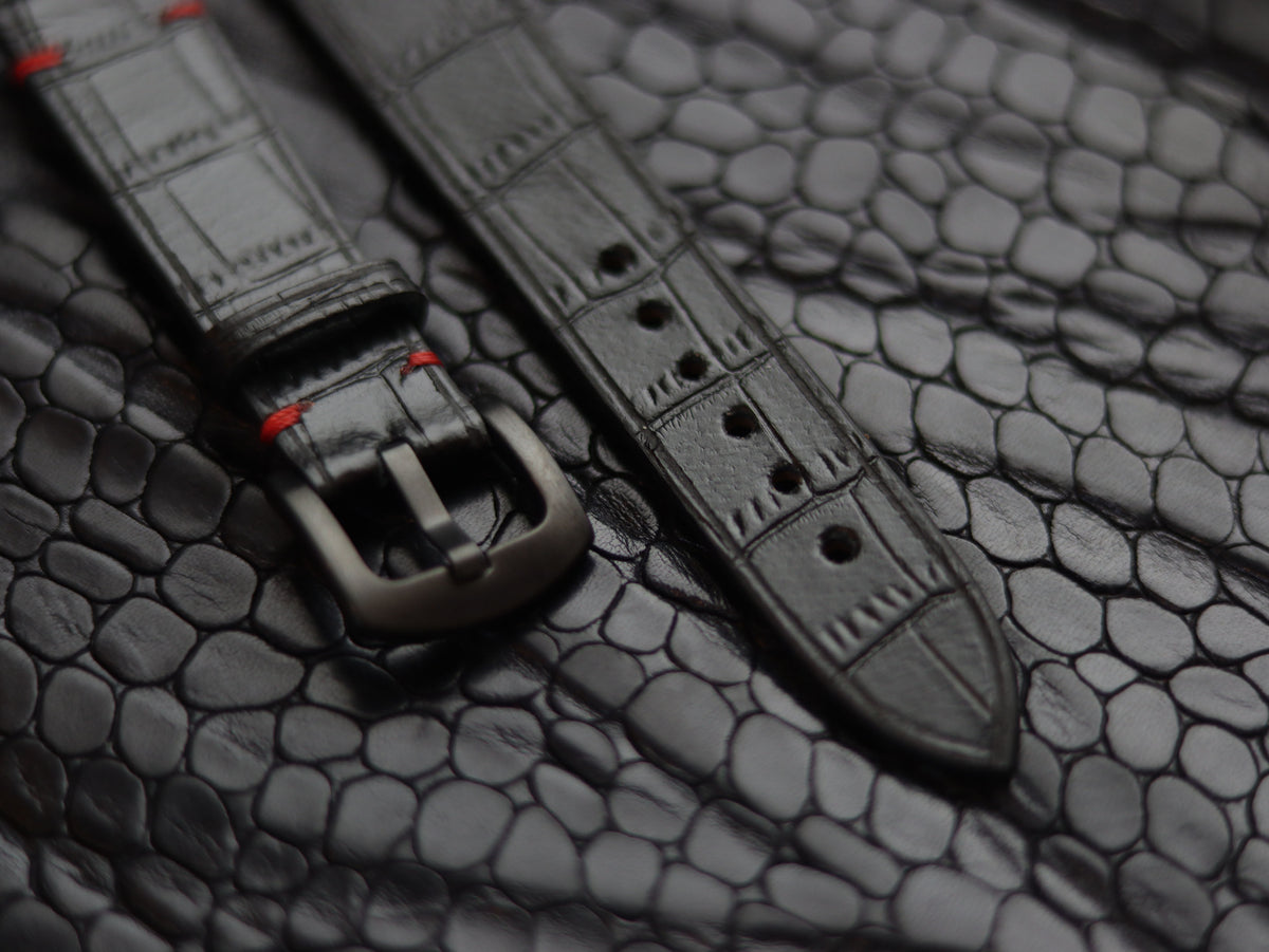 LEATHER STRAPS PHANTOM BLACK (RED) MINIMAL STITCHED GRIP LEATHER GOODS
