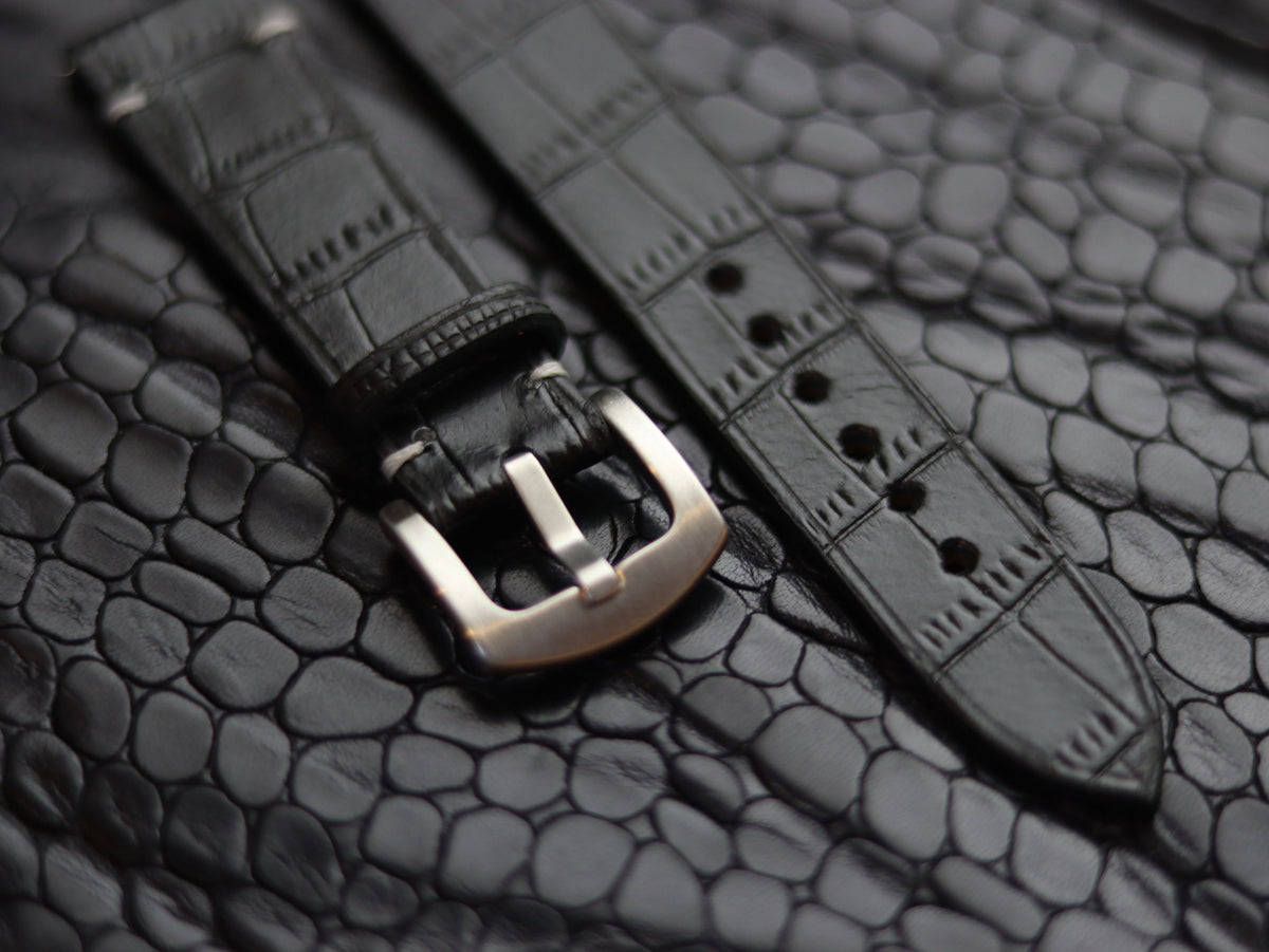 LEATHER STRAPS PHANTOM BLACK (WHITE) MINIMAL STITCHED GRIP LEATHER GOODS