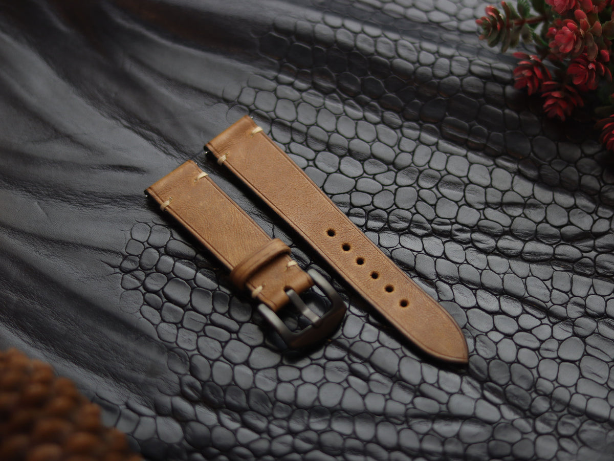 LEATHER STRAPS PEBBLE BROWN (BEACH) MINIMAL STITCHED GRIP LEATHER GOODS