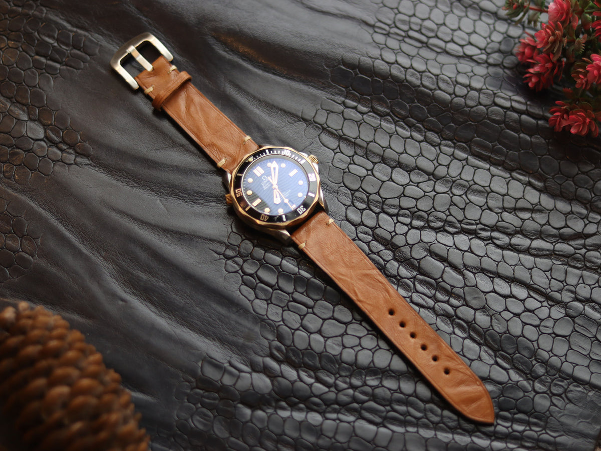 LEATHER STRAPS TEN BROWN (BEACH) MINIMAL STITCHED GRIP LEATHER GOODS