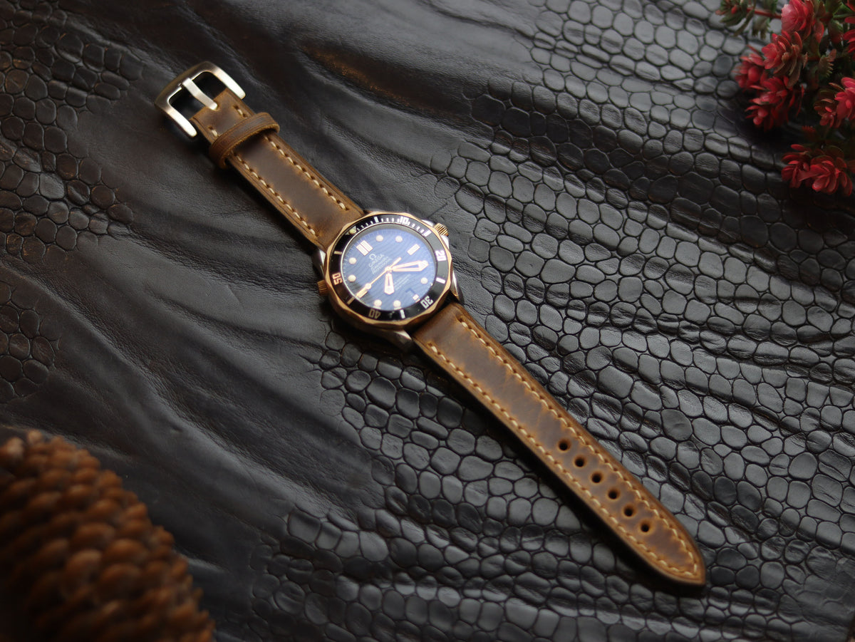 LEATHER STRAPS BRUNETTE BROWN (BEACH) FULL STITCHED GRIP LEATHER GOODS