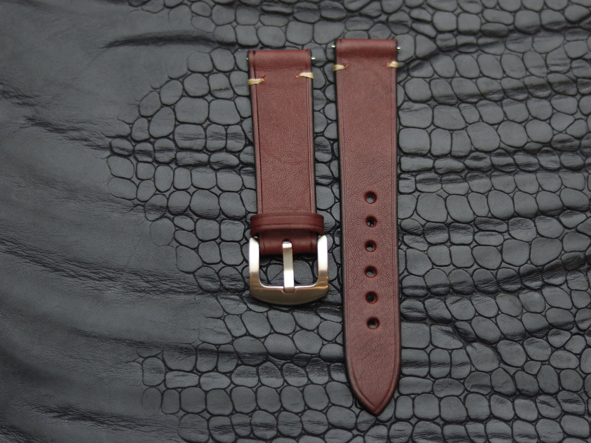 LEATHER STRAPS VINTAGE RED (BEACH) MINIMAL STITCHED GRIP LEATHER GOODS