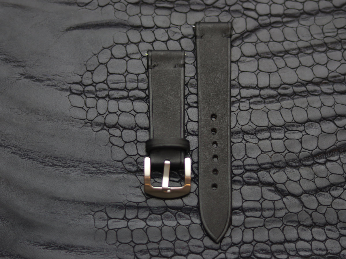 LEATHER STRAPS MATTE BLACK (BLACK) MINIMAL STITCHED GRIP LEATHER GOODS