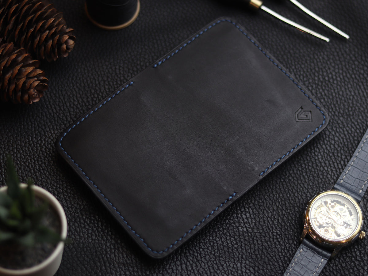 HUDSON SLIM BI-FOLD WALLET MATTE BLACK & BLUE GRIP LEATHER GOODS