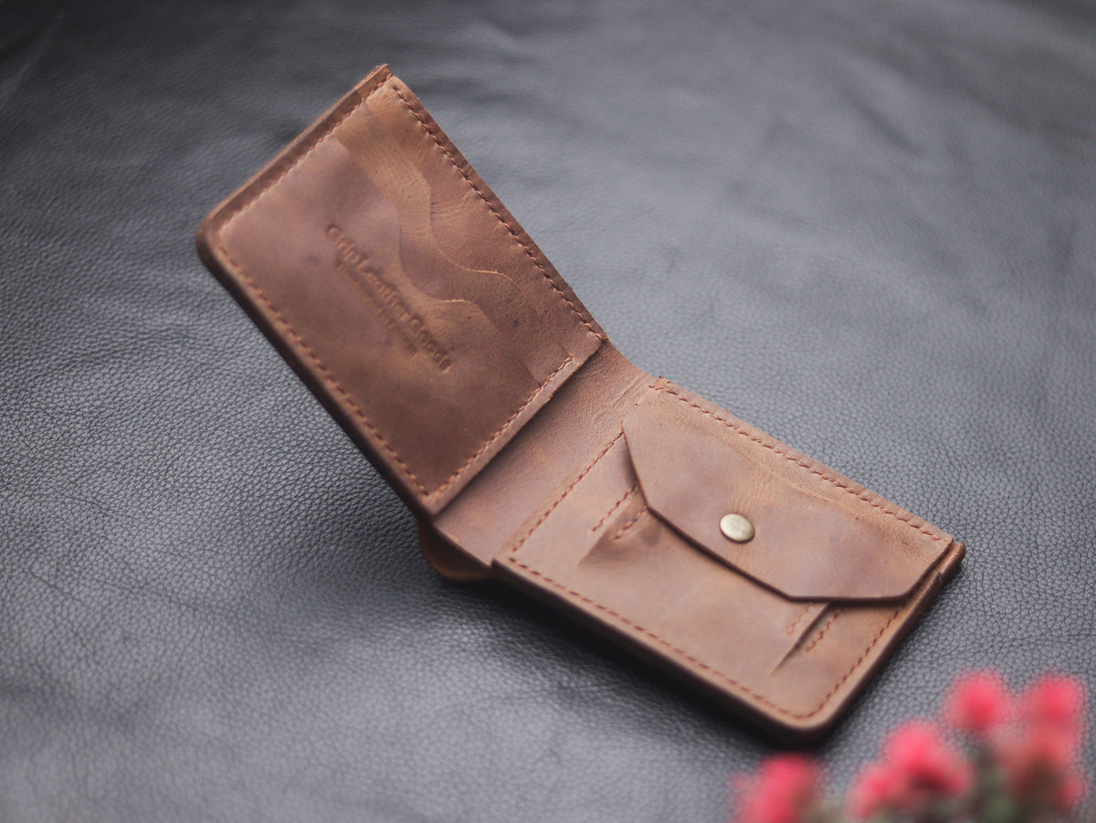 "FORMAL" BI-FOLD WALLET COFFEE BROWN - grip
