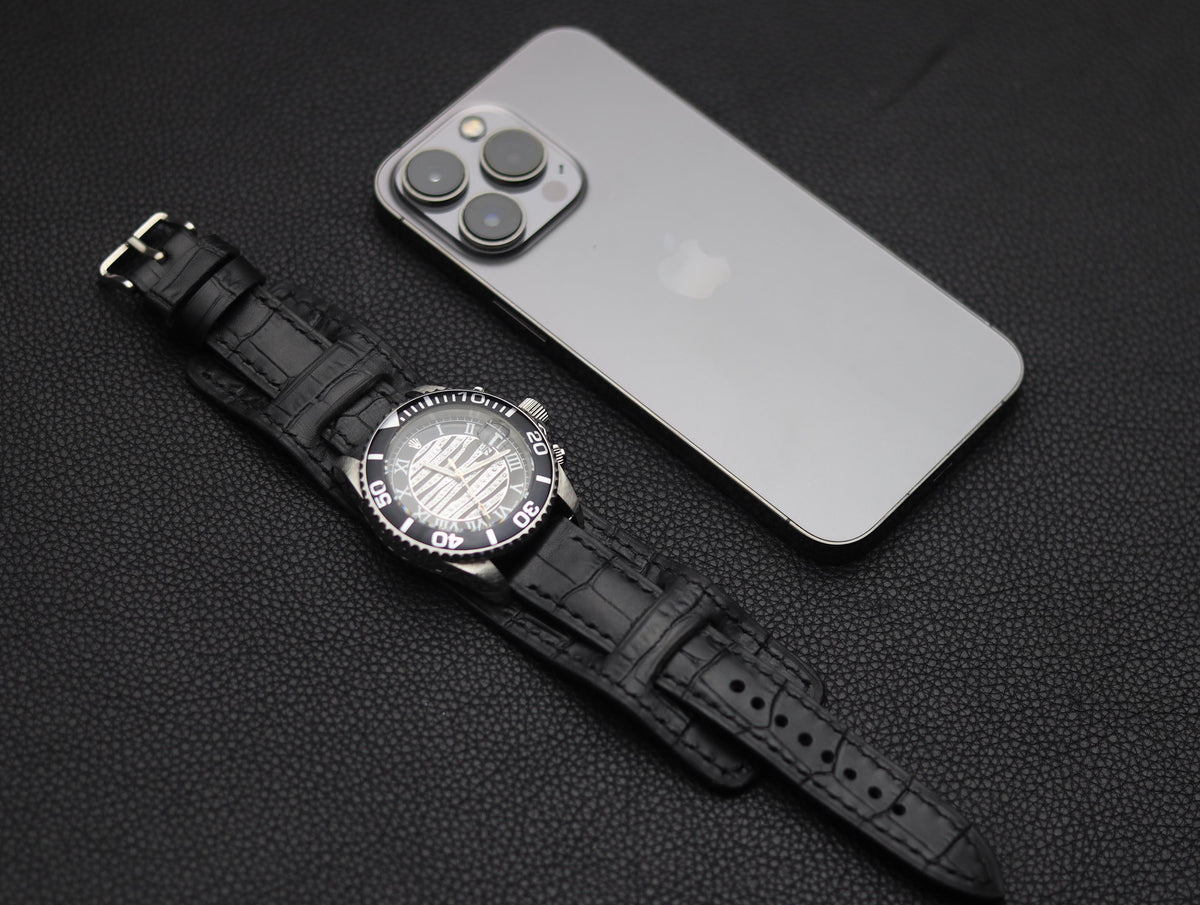 BASTIAN PREMIUM LEATHER CUFF STRAPS CROCODILE BLACK
