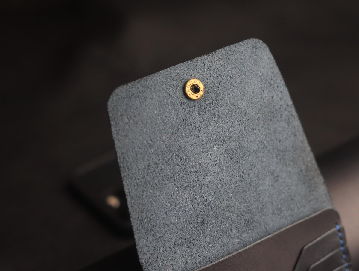 DEVINE CLASSIC LEATHER FLIP CARD HOLDER – MIDNIGHT BLUE