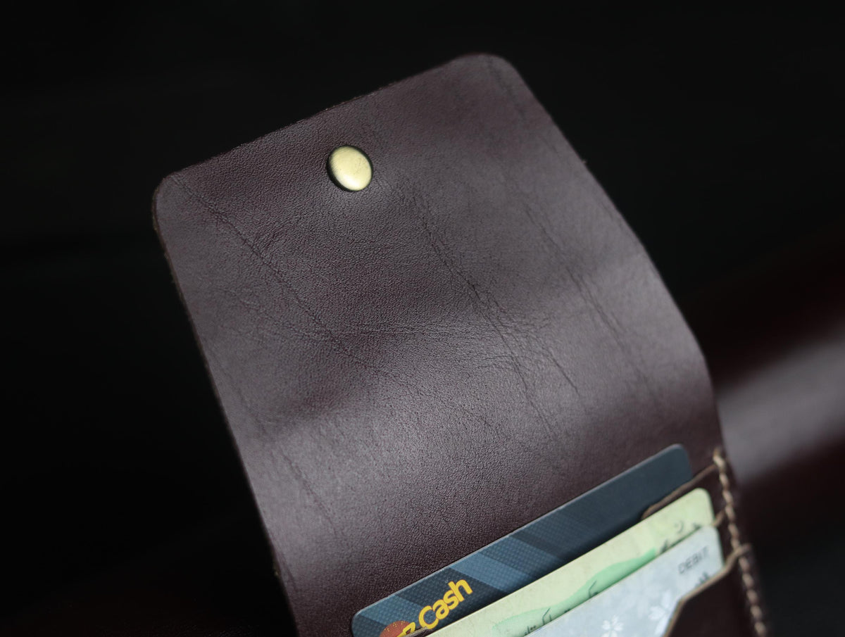 DEVINE CLASSIC LEATHER FLIP CARD HOLDER – WALNUT BROWN