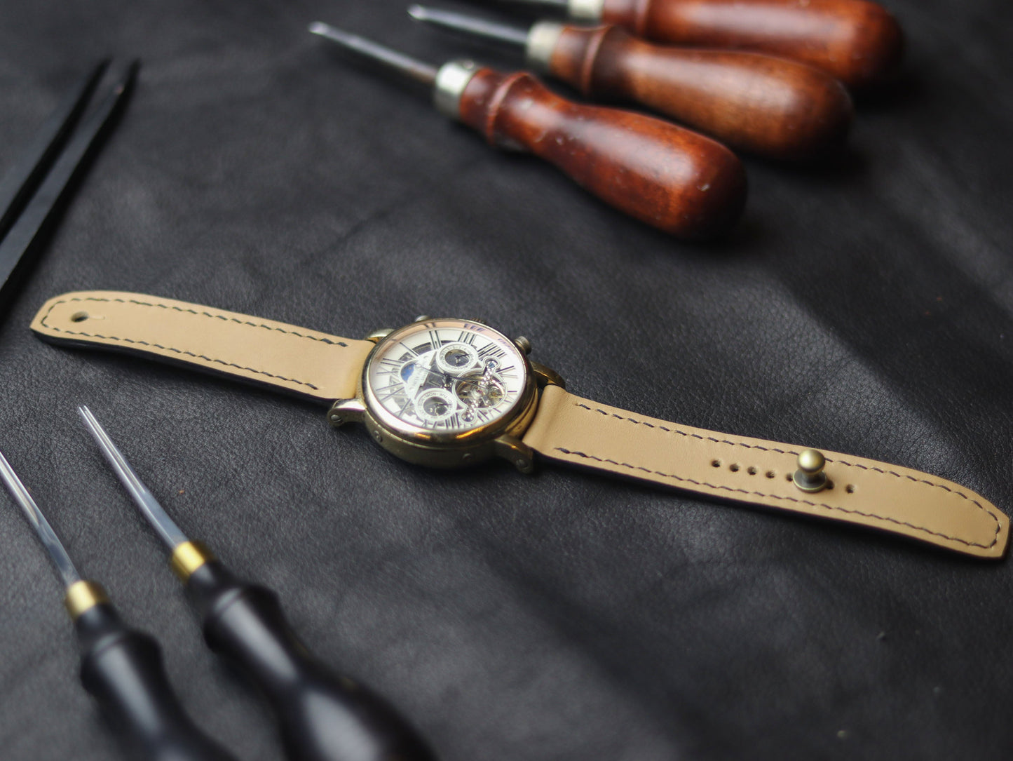 CHIFFON WHITE (BLACK) - FULL STITCHED WATCH STRAPS grip