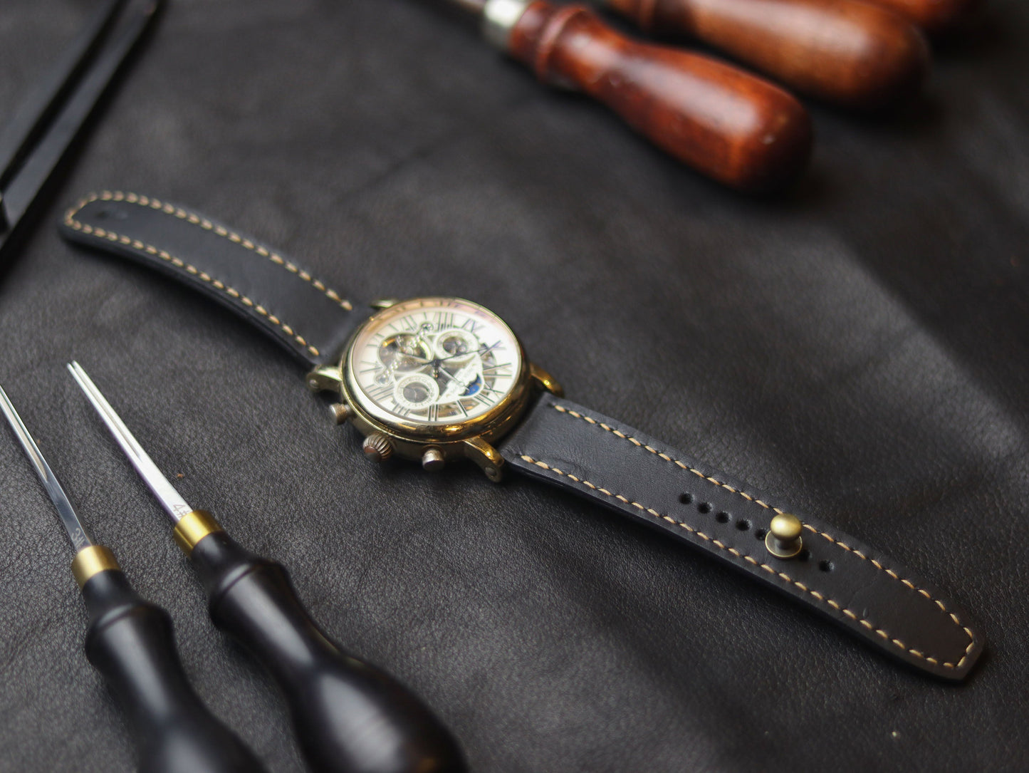 PANTOM BLACK (ORANGE) - FULL STITCHED WATCH STRAPS grip