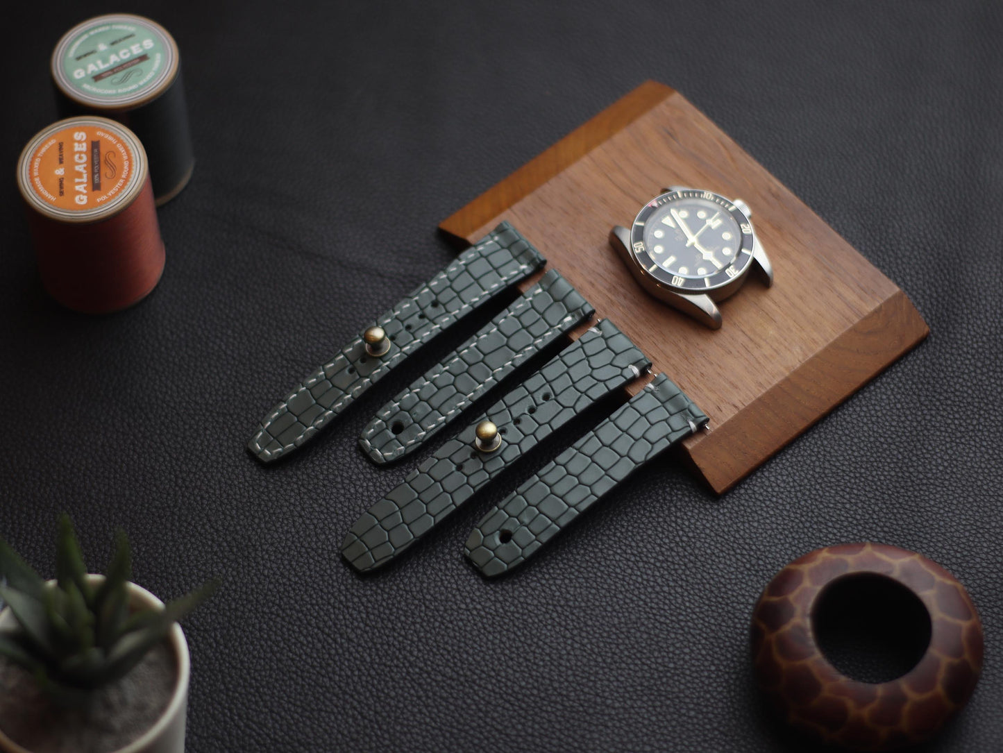 SMOKE GRAY (BROWN) - FULL STITCHED WATCH STRAPS grip