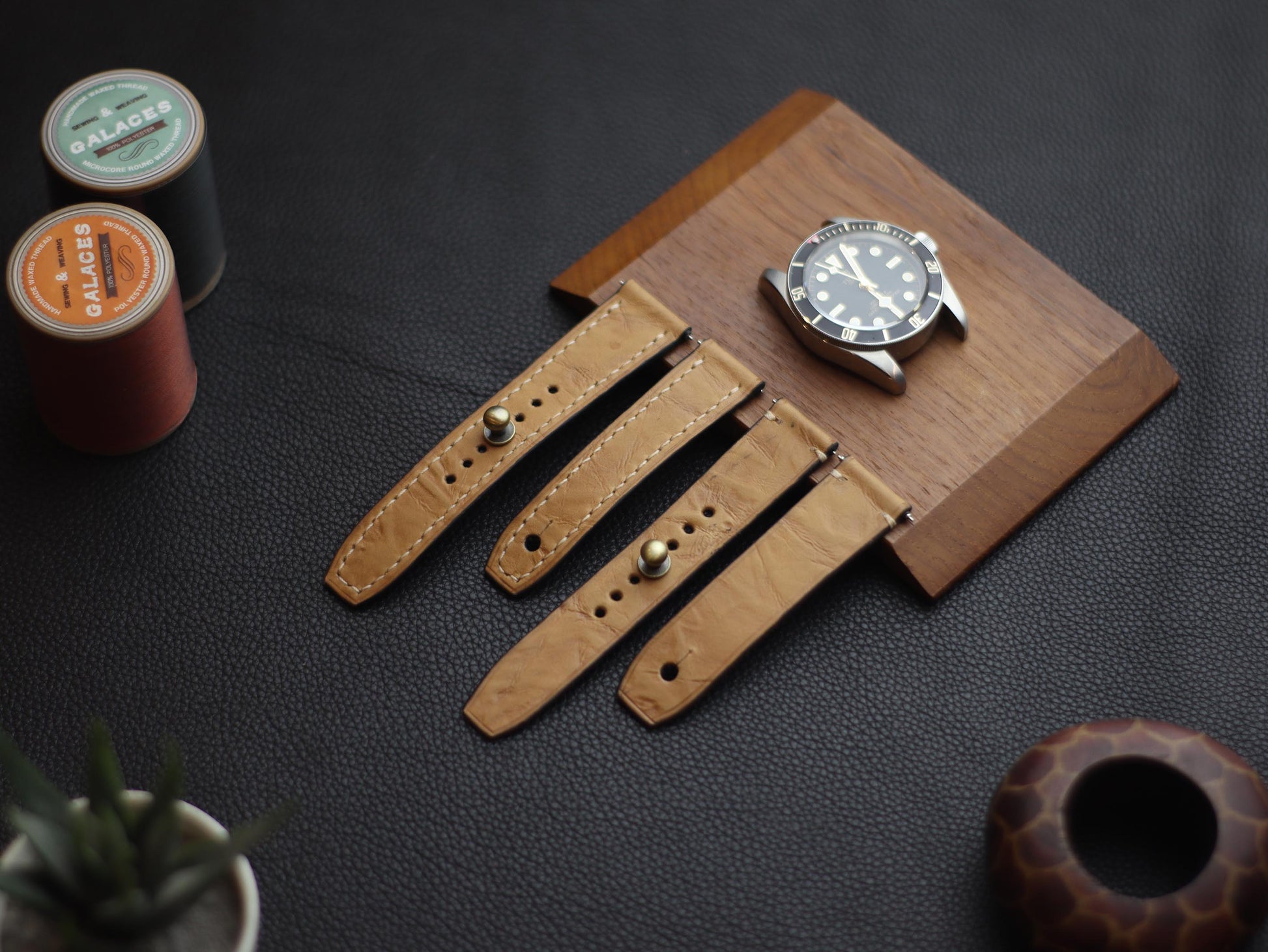 BRANDY (BEACH) - FULL STITCHED WATCH STRAPS grip