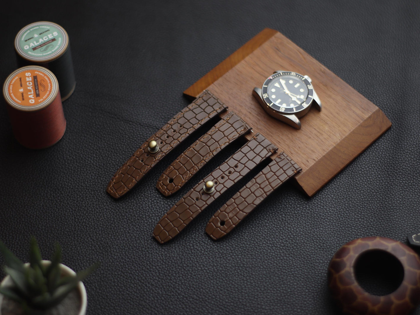 SEPIA BROWN (BROWN) - FULL STITCHED WATCH STRAPS grip