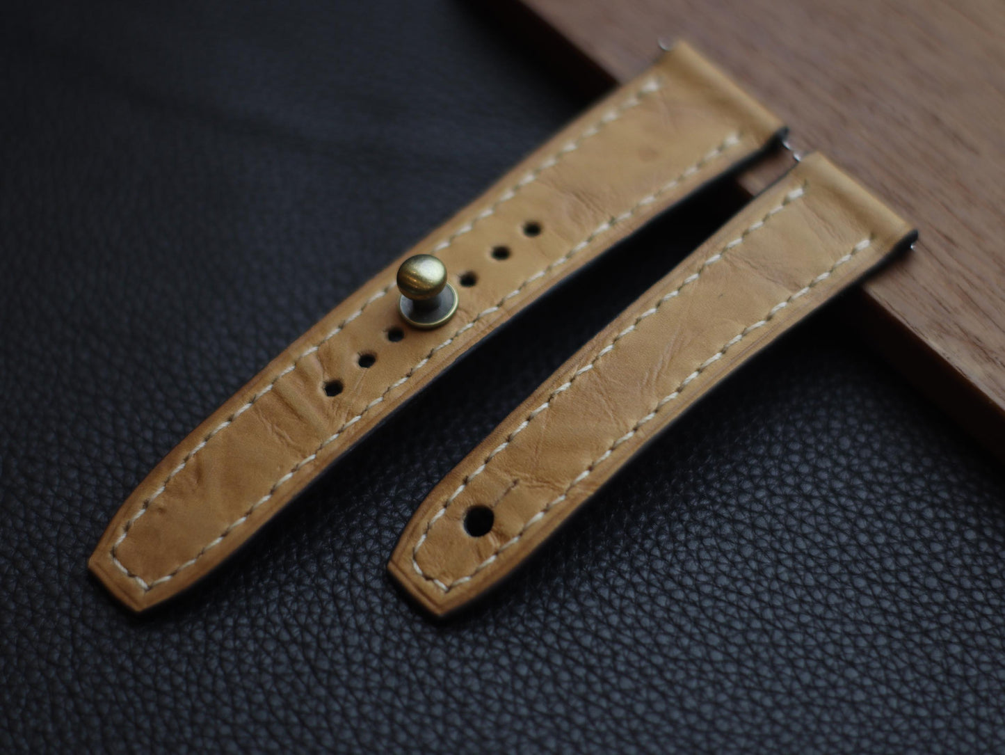 BRANDY (BEACH) - FULL STITCHED WATCH STRAPS grip