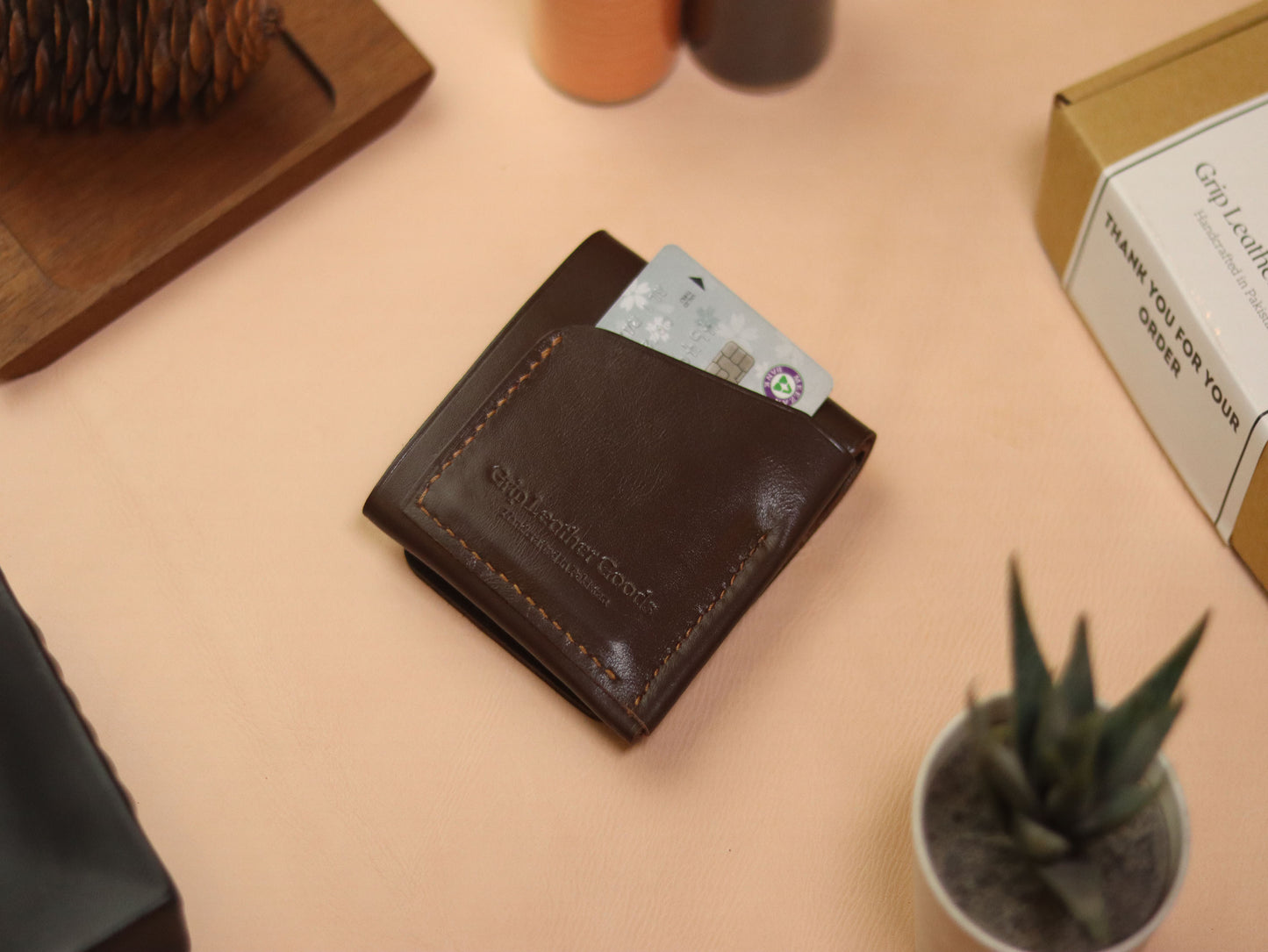 CARVES MINI SMART WALLET DARK  BROWN