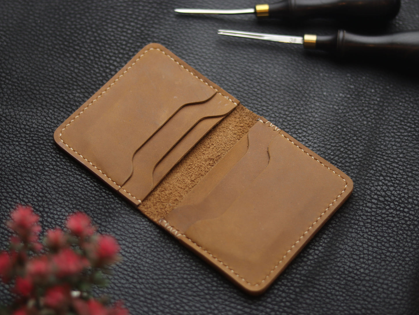 BISON ITALIAN BIFOLD CARD HOLDER - CAMMEL BROWN GRIP LEATHER GOODS