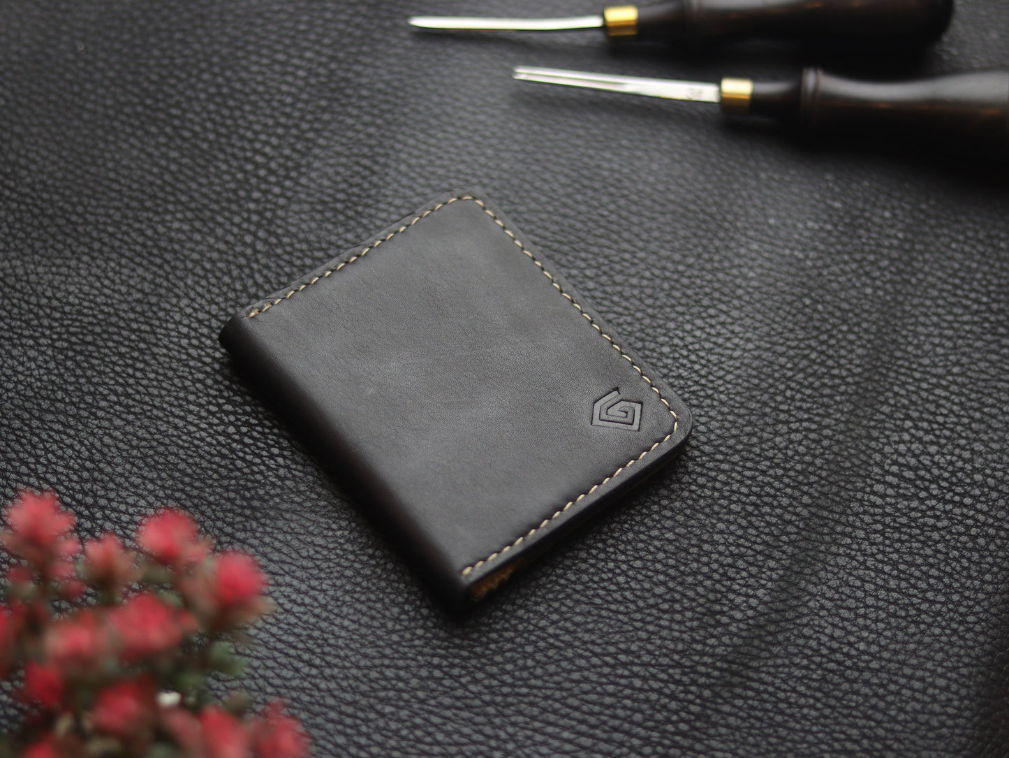 BISON ITALIAN BIFOLD CARD HOLDER - MATTE BLACK GRIP LEATHER GOODS