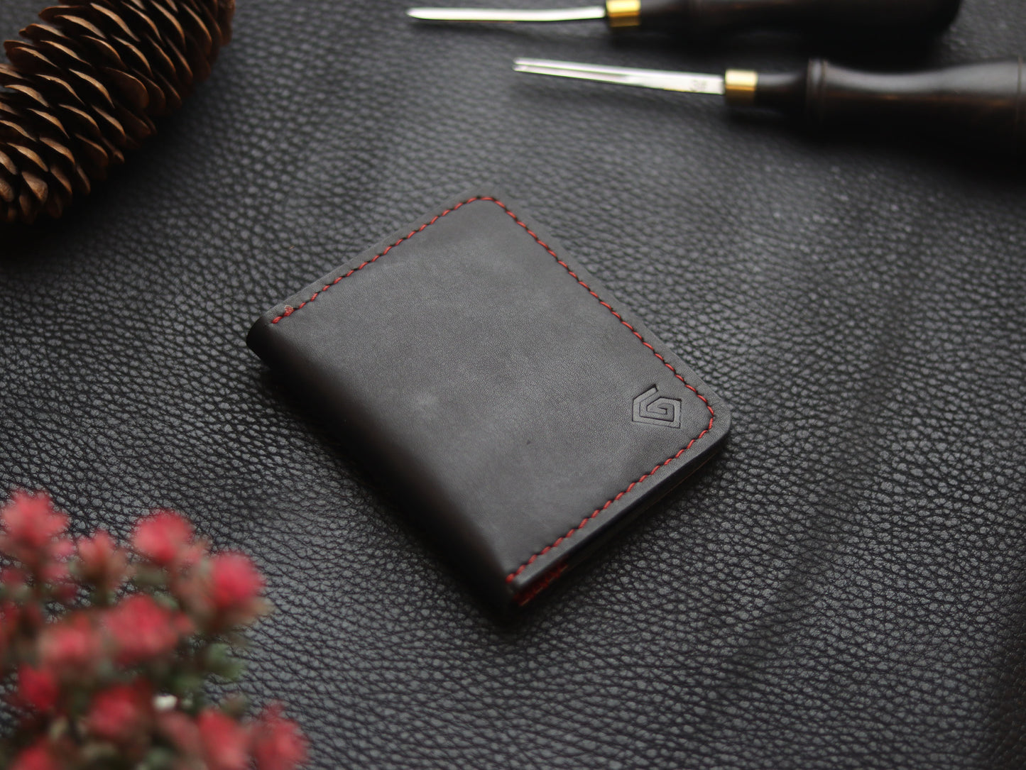 BISON ITALIAN BIFOLD CARD HOLDER - CRIMSON RED & MATTE BLACK GRIP LEATHER GOODS