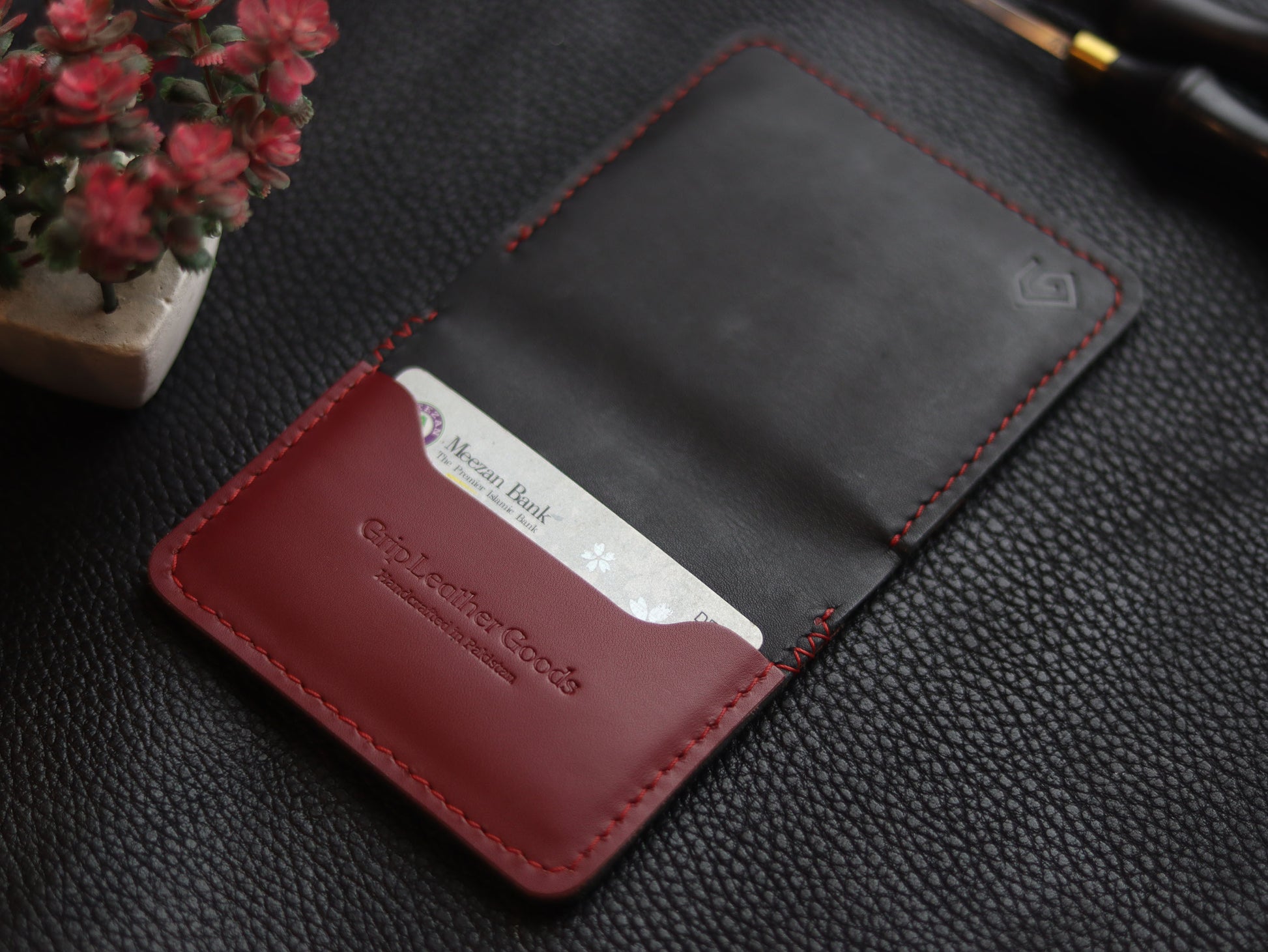 BISON ITALIAN BIFOLD CARD HOLDER - CRIMSON RED & MATTE BLACK GRIP LEATHER GOODS