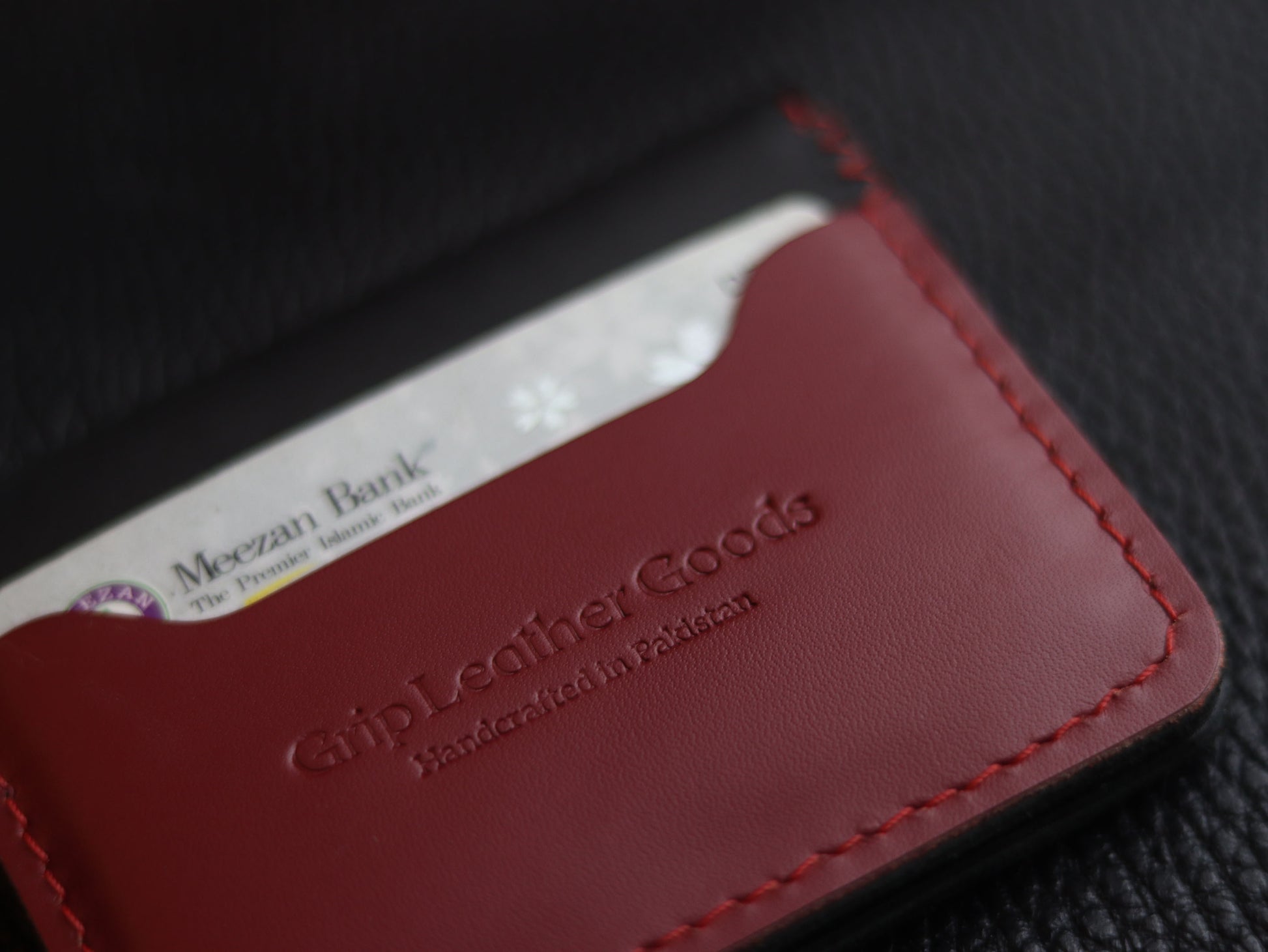 BISON ITALIAN BIFOLD CARD HOLDER - CRIMSON RED & MATTE BLACK GRIP LEATHER GOODS