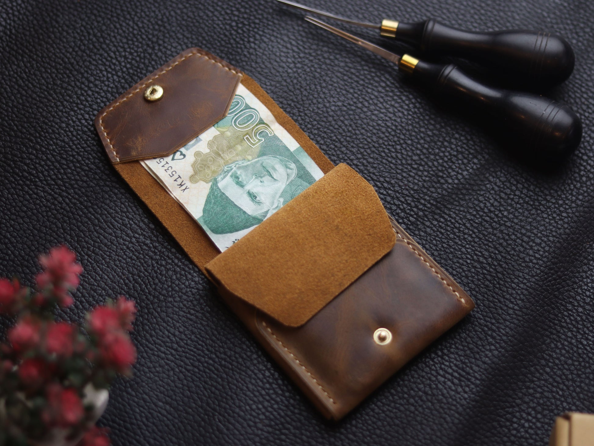 CARVES MINI SMART WALLET BRUNETTE BROWN GRIP LEATHER GOODS