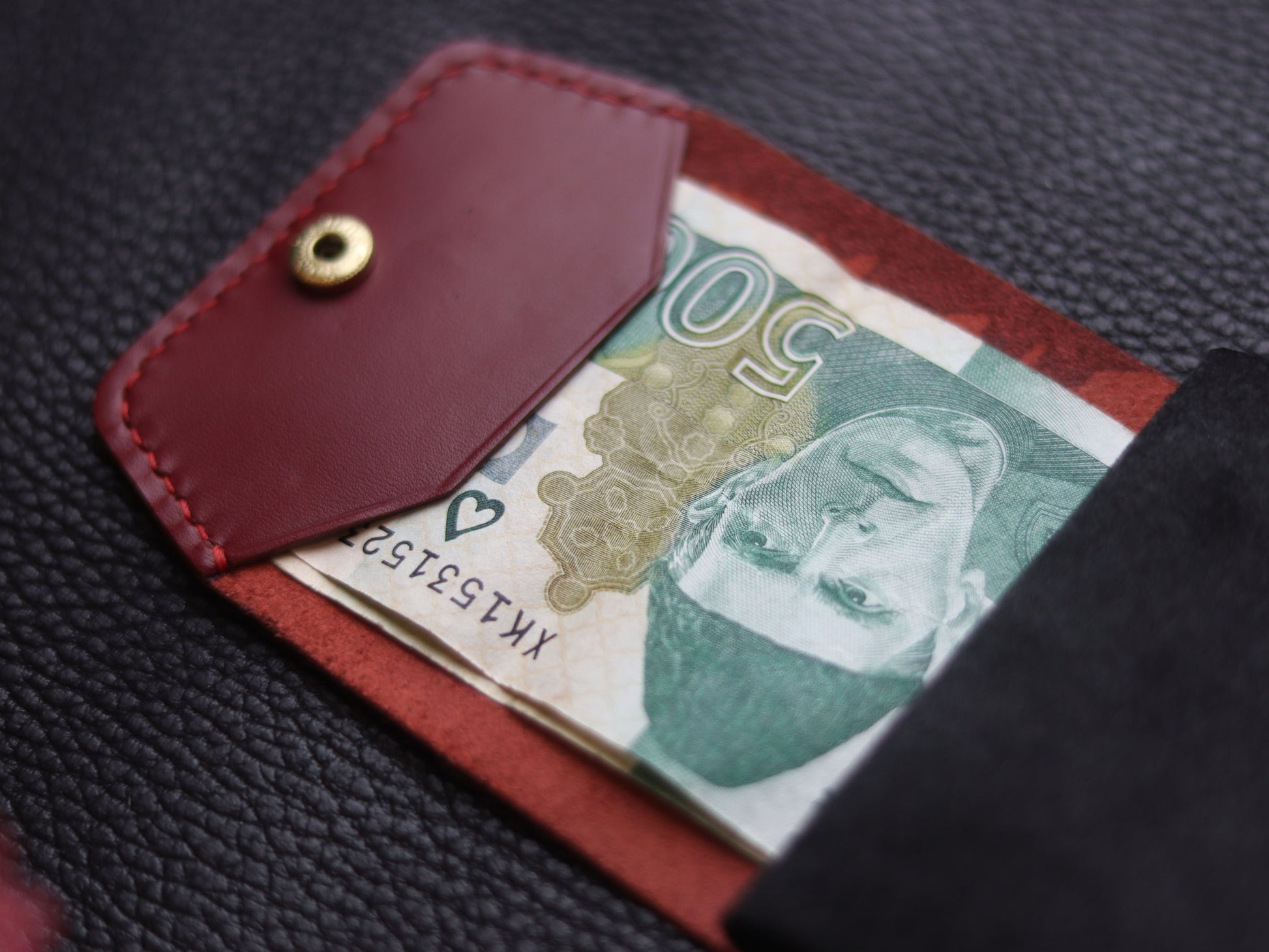 CARVES MINI SMART WALLET CRIMSOM RED & BLACK GRIP LEATHER GOODS