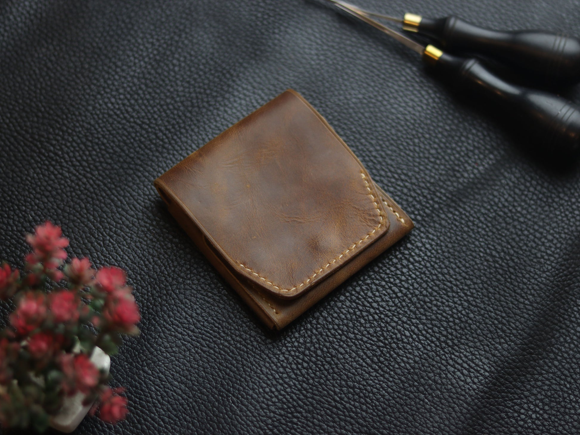 CARVES MINI SMART WALLET BRUNETTE BROWN GRIP LEATHER GOODS