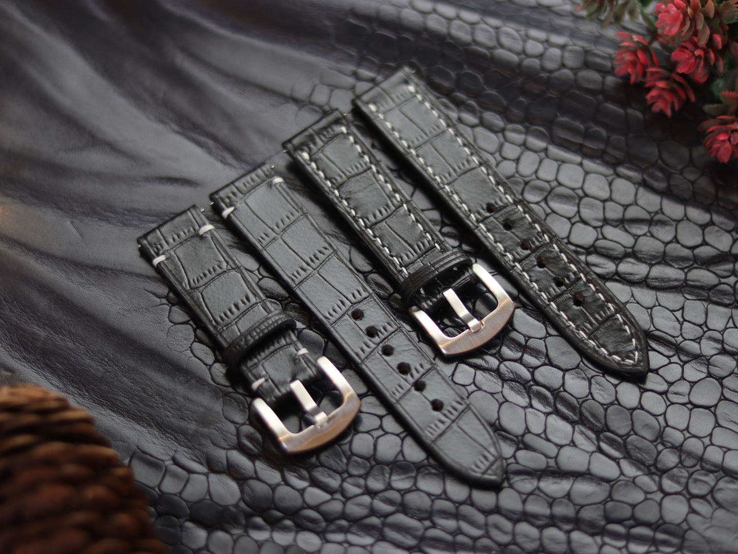 LEATHER STRAPS PHANTOM BLACK (WHITE  ) FULL STITCHED GRIP LEATHER GOODS