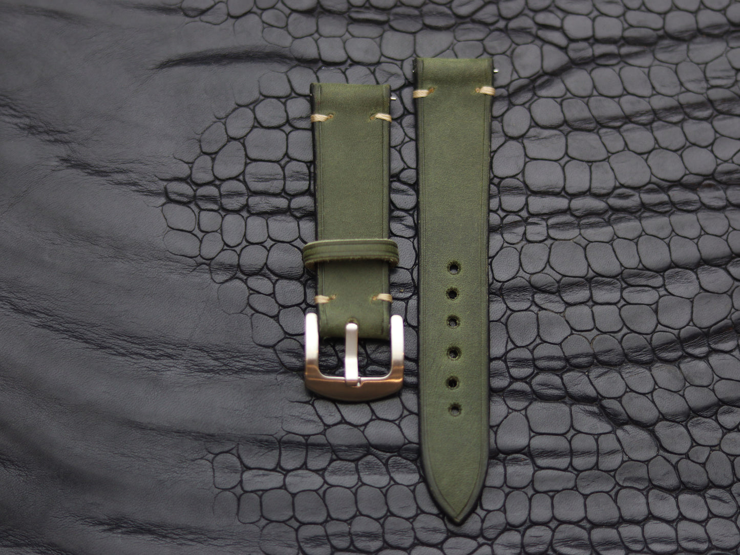 LEATHER STRAPS EMERALD GREEN (BEACH)  MINIMAL  STITCHED GRIP LEATHER GOODS
