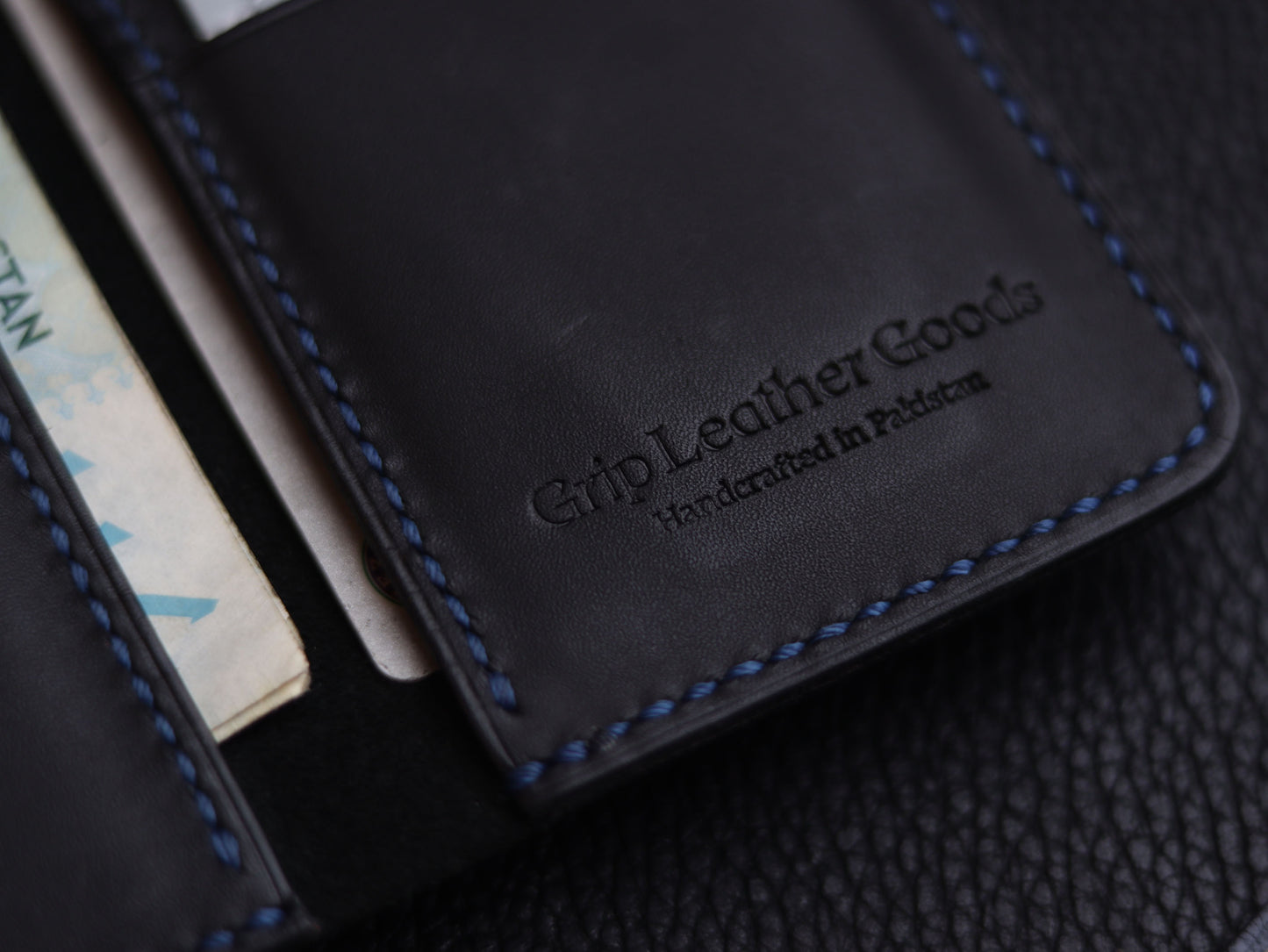 HUDSON SLIM BI-FOLD WALLET MATTE BLACK & BLUE GRIP LEATHER GOODS