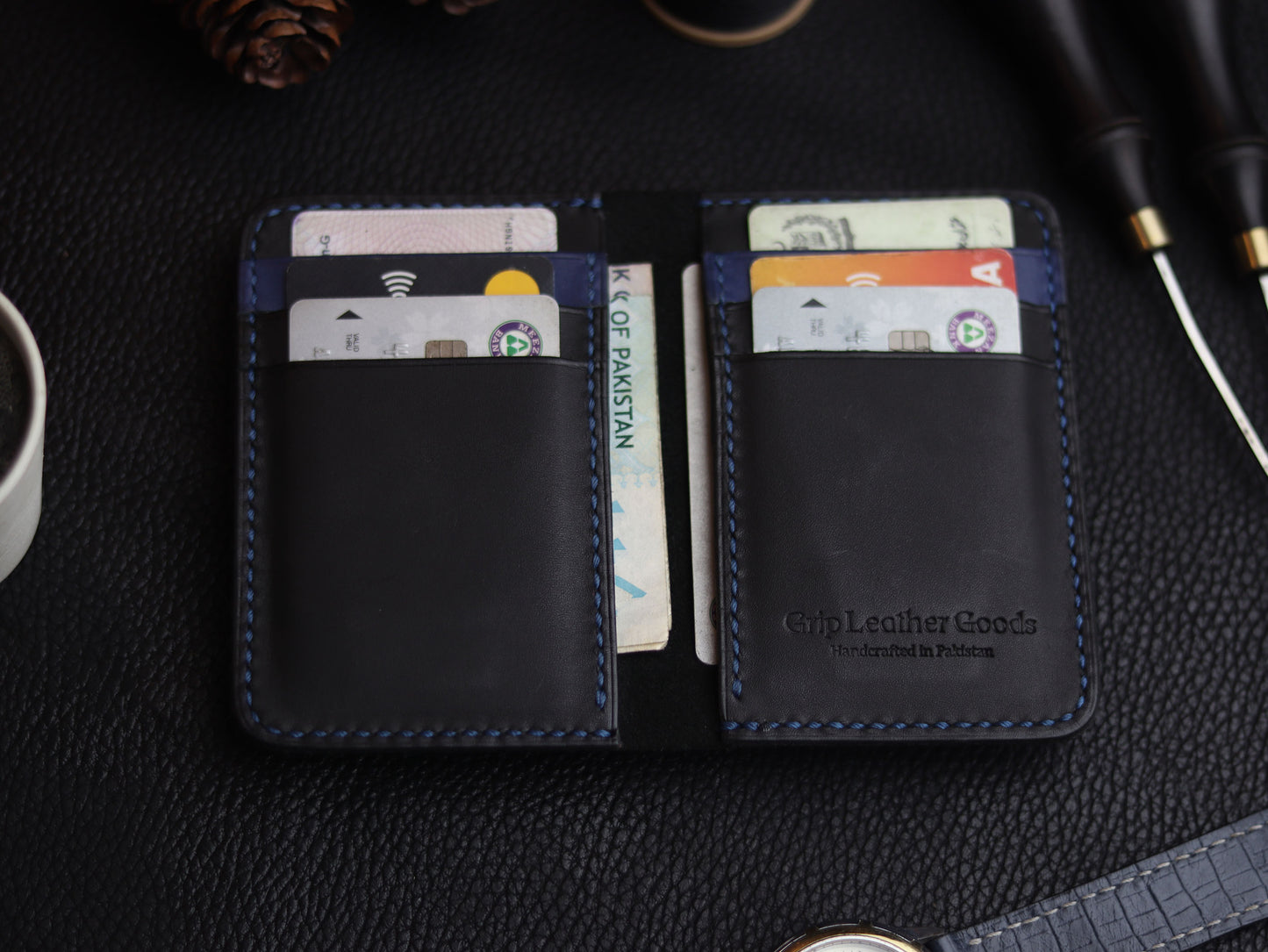 HUDSON SLIM BI-FOLD WALLET MATTE BLACK & BLUE GRIP LEATHER GOODS