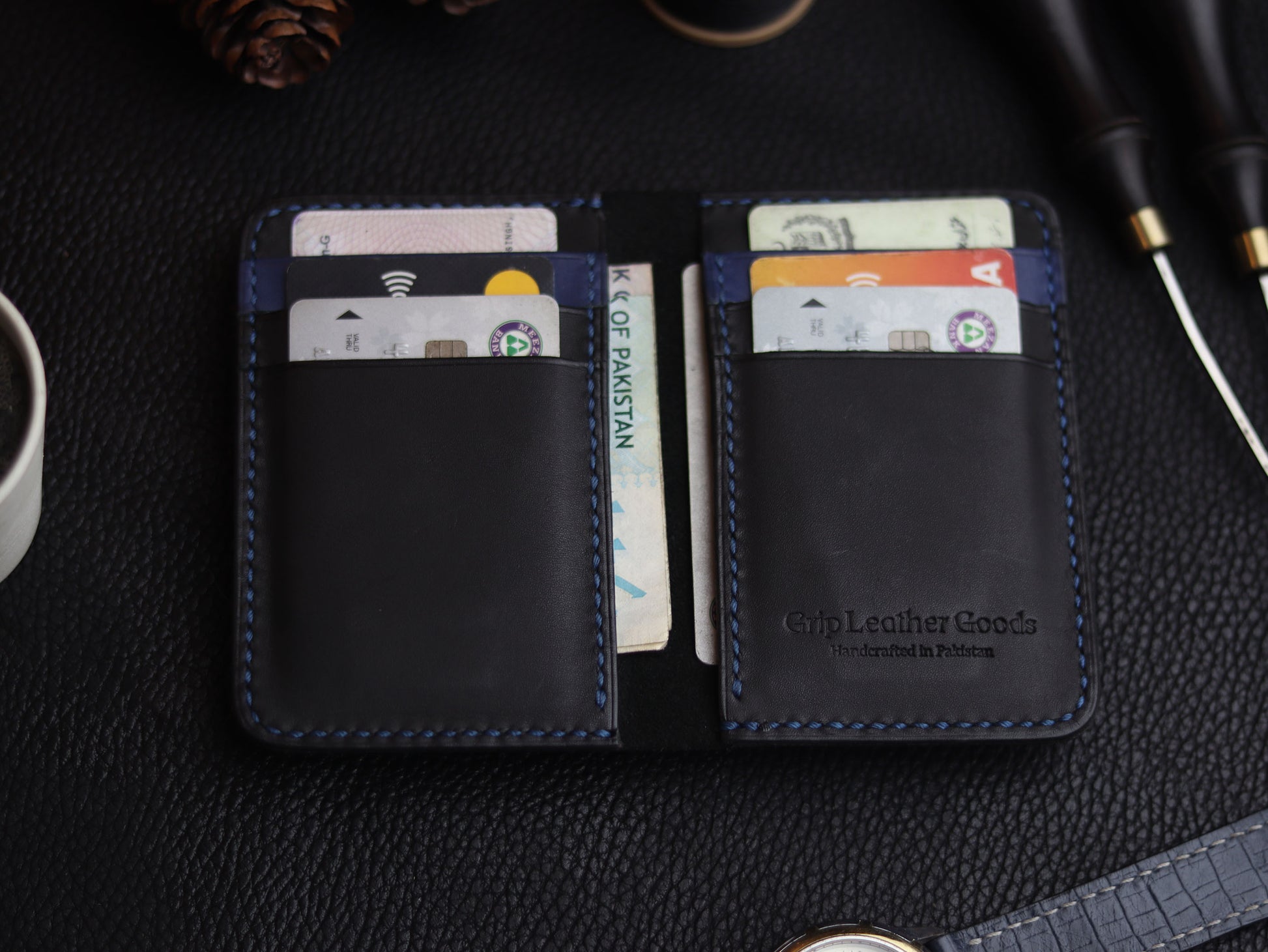 HUDSON SLIM BI-FOLD WALLET MATTE BLACK & BLUE GRIP LEATHER GOODS