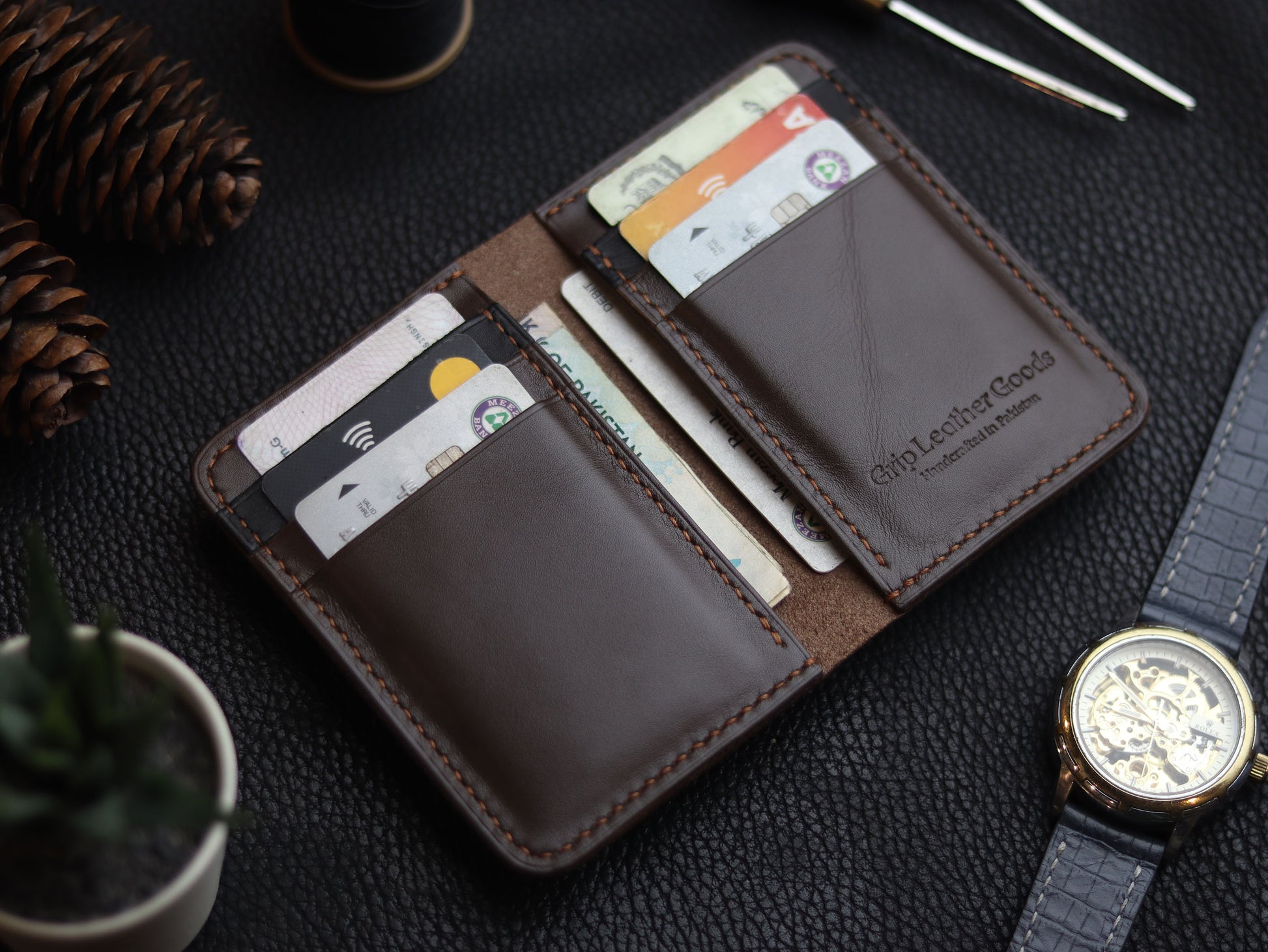HUDSON SLIM BI-FOLD WALLET RUSTIC BROWN & MATTE BLACK GRIP LEATHER GOODS