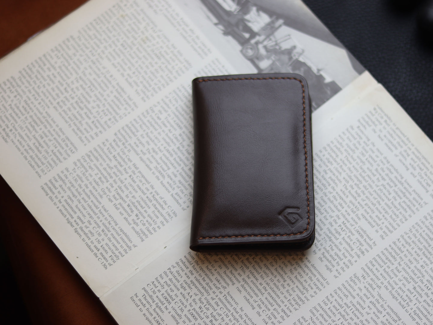 HUDSON SLIM BI-FOLD WALLET RUSTIC BROWN & MATTE BLACK GRIP LEATHER GOODS
