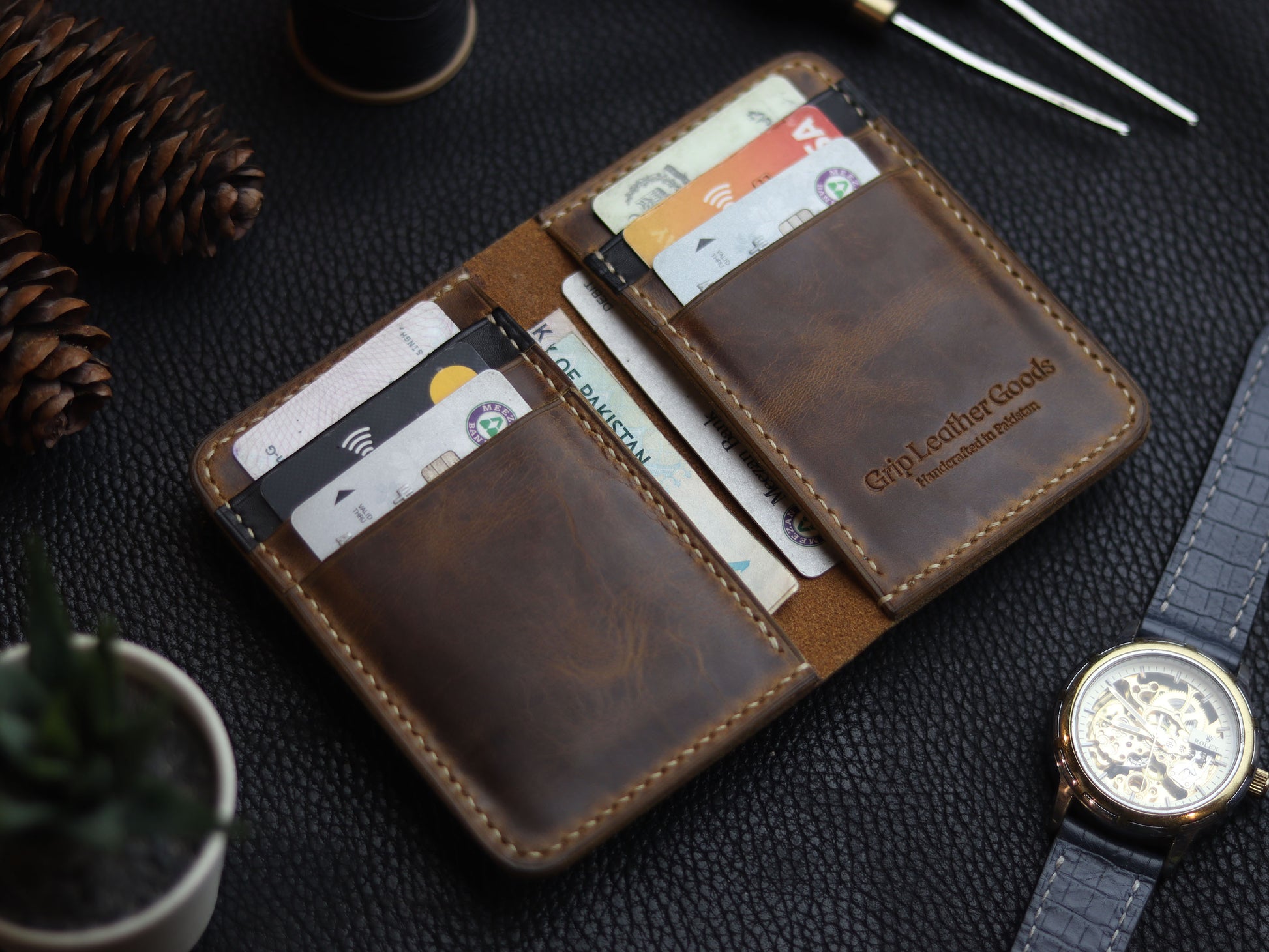 HUDSON SLIM BI-FOLD WALLET BRUNETTE BROWN & MATTE BLACK GRIP LEATHER GOODS