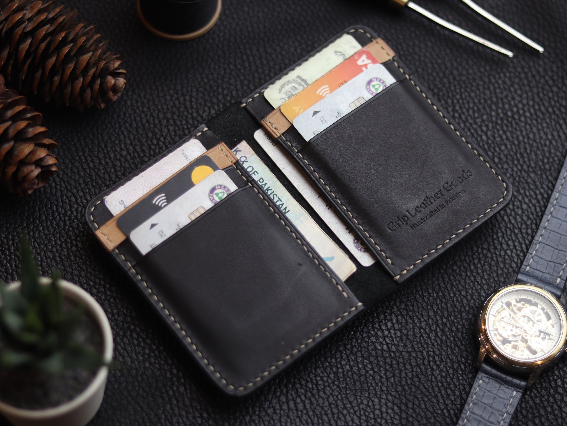 HUDSON SLIM BI-FOLD WALLET MATTE BLACK & CHIFFON WHITE GRIP LEATHER GOODS