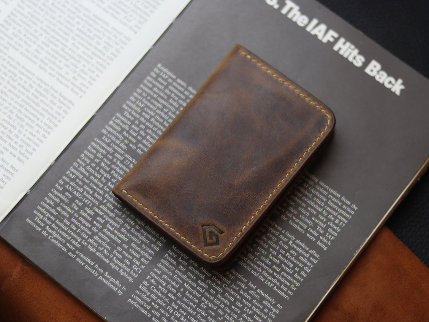 HUDSON SLIM BI-FOLD WALLET BRUNETTE BROWN & MATTE BLACK GRIP LEATHER GOODS