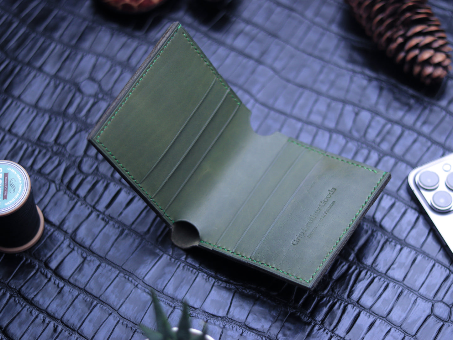 AUREUM - OLIVE GREEN